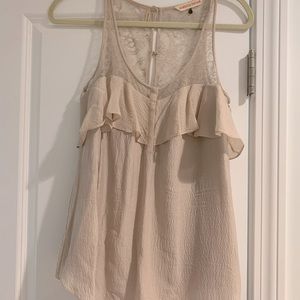 Beautiful like new Rebecca Taylor top.